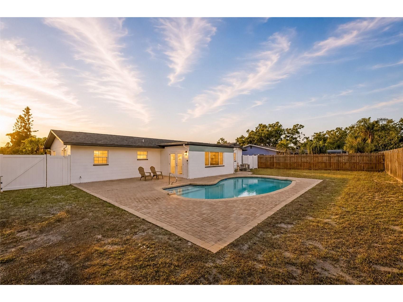 8601 139th Street Seminole FL 33776 TB8506207 image2