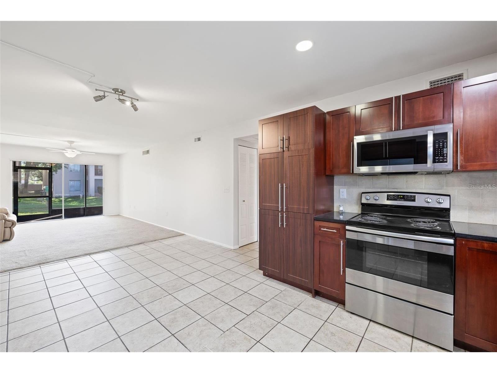 8601 Huron Ct #44 Tampa FL 33614 TB8504068 image8