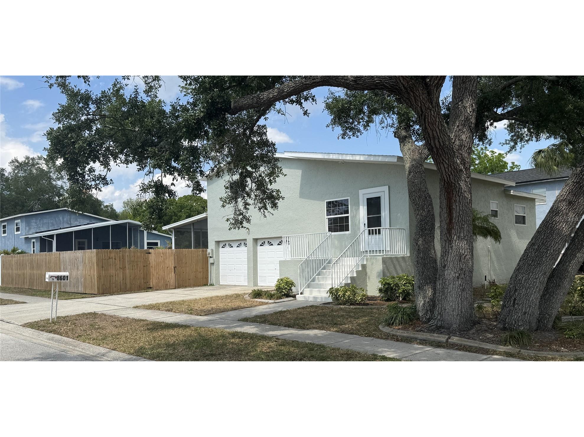 8601 Rue Chateau Drive Largo FL 33777 TB8502364 image1