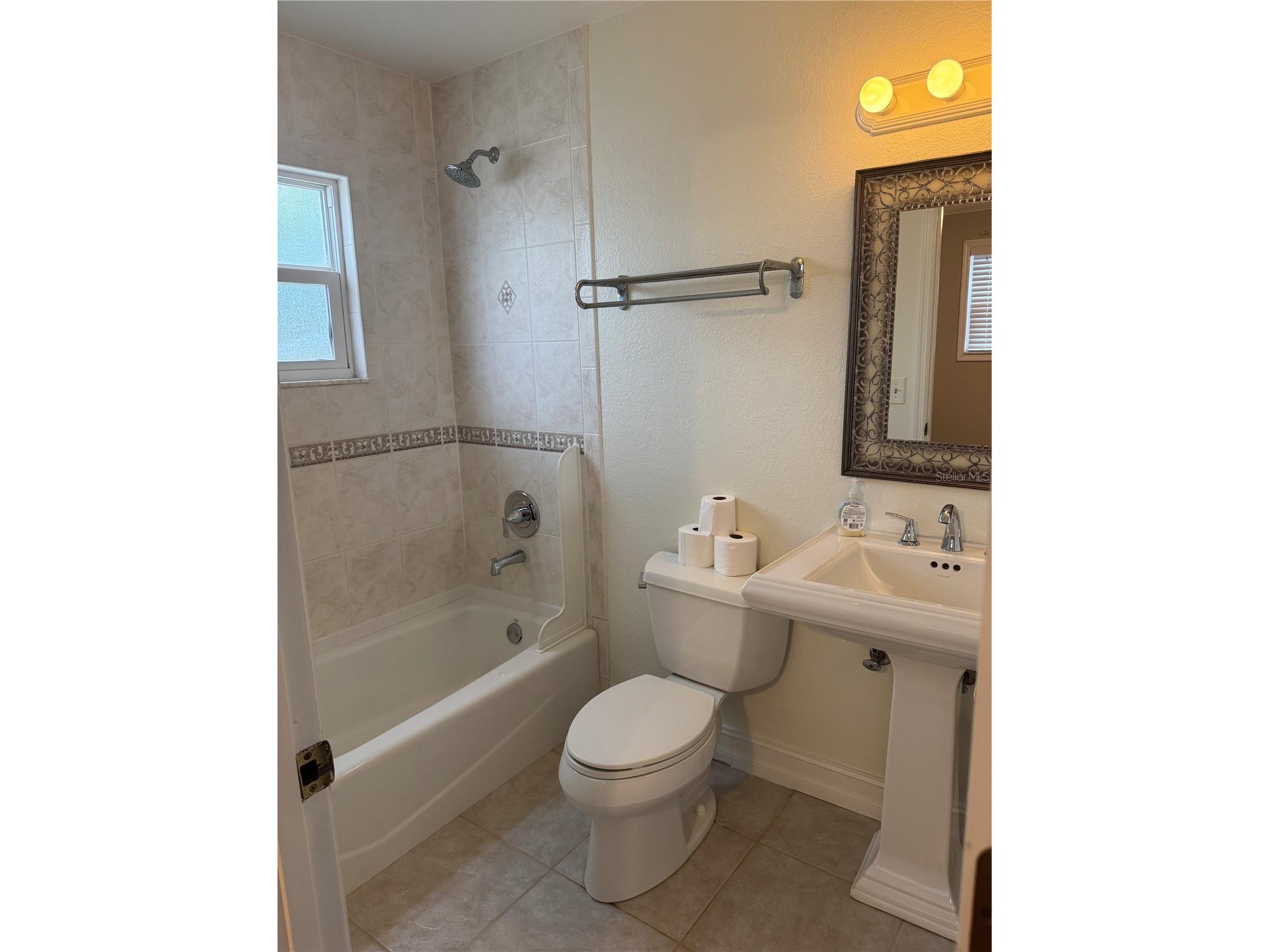 8601 Rue Chateau Drive Largo FL 33777 TB8502364 image10