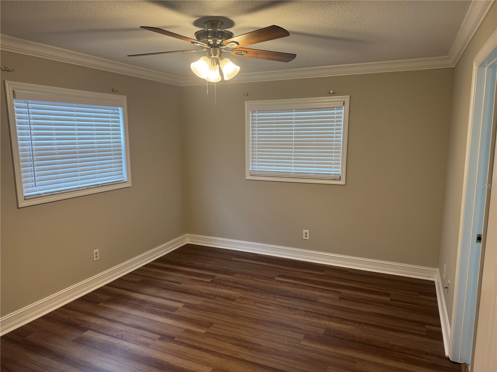8601 Rue Chateau Drive Largo FL 33777 TB8502364 image8