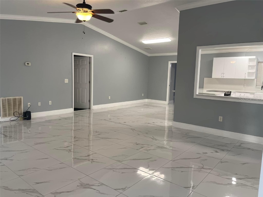 8601 Twin Lakes Boulevard Tampa FL 33614 TB8328260 image14