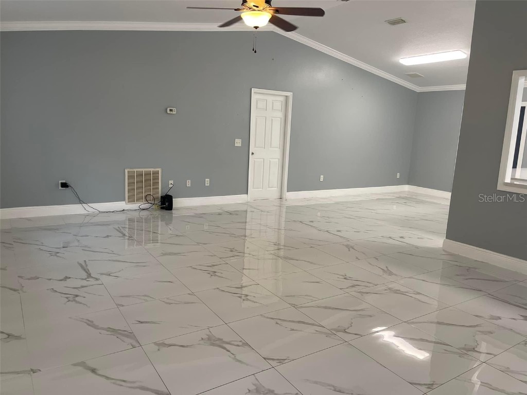 8601 Twin Lakes Boulevard Tampa FL 33614 TB8328260 image15