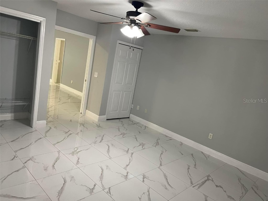 8601 Twin Lakes Boulevard Tampa FL 33614 TB8328260 image24