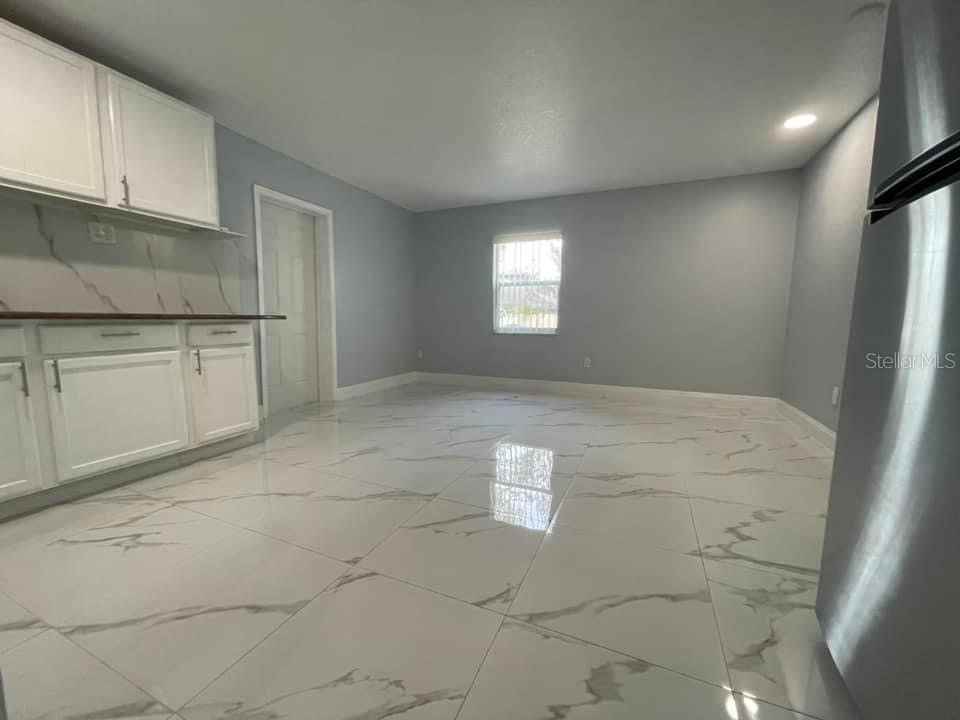 8601 Twin Lakes Boulevard Tampa FL 33614 TB8328260 image29