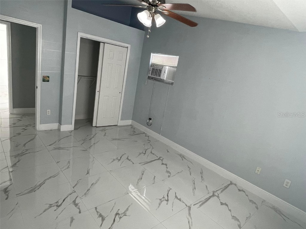 8601 Twin Lakes Boulevard Tampa FL 33614 TB8328260 image53