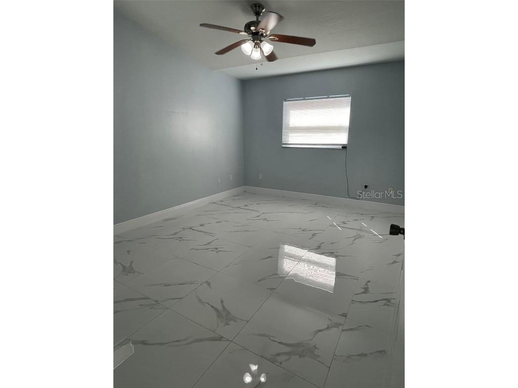 8601 Twin Lakes Boulevard Tampa FL 33614 TB8328260 image54