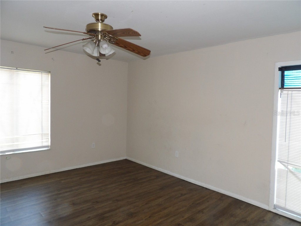 8602 Champlain #87 Tampa FL 33614 TB8437157 image13