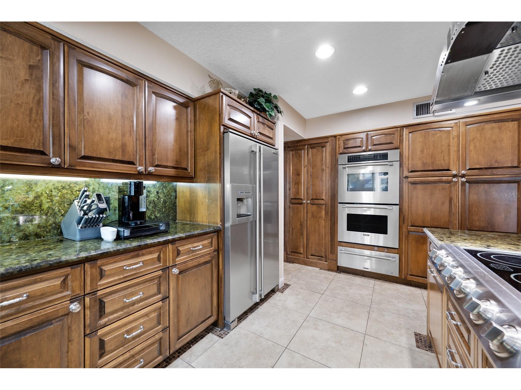 8602 Leighton Drive Tampa FL 33614 TB8471004 image7
