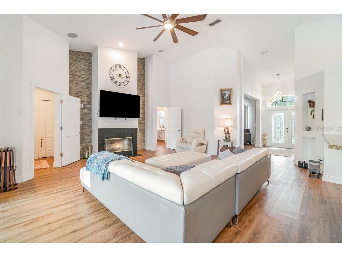 8603 Wild Cherry Court Orlando FL 32836 O6343681 image16