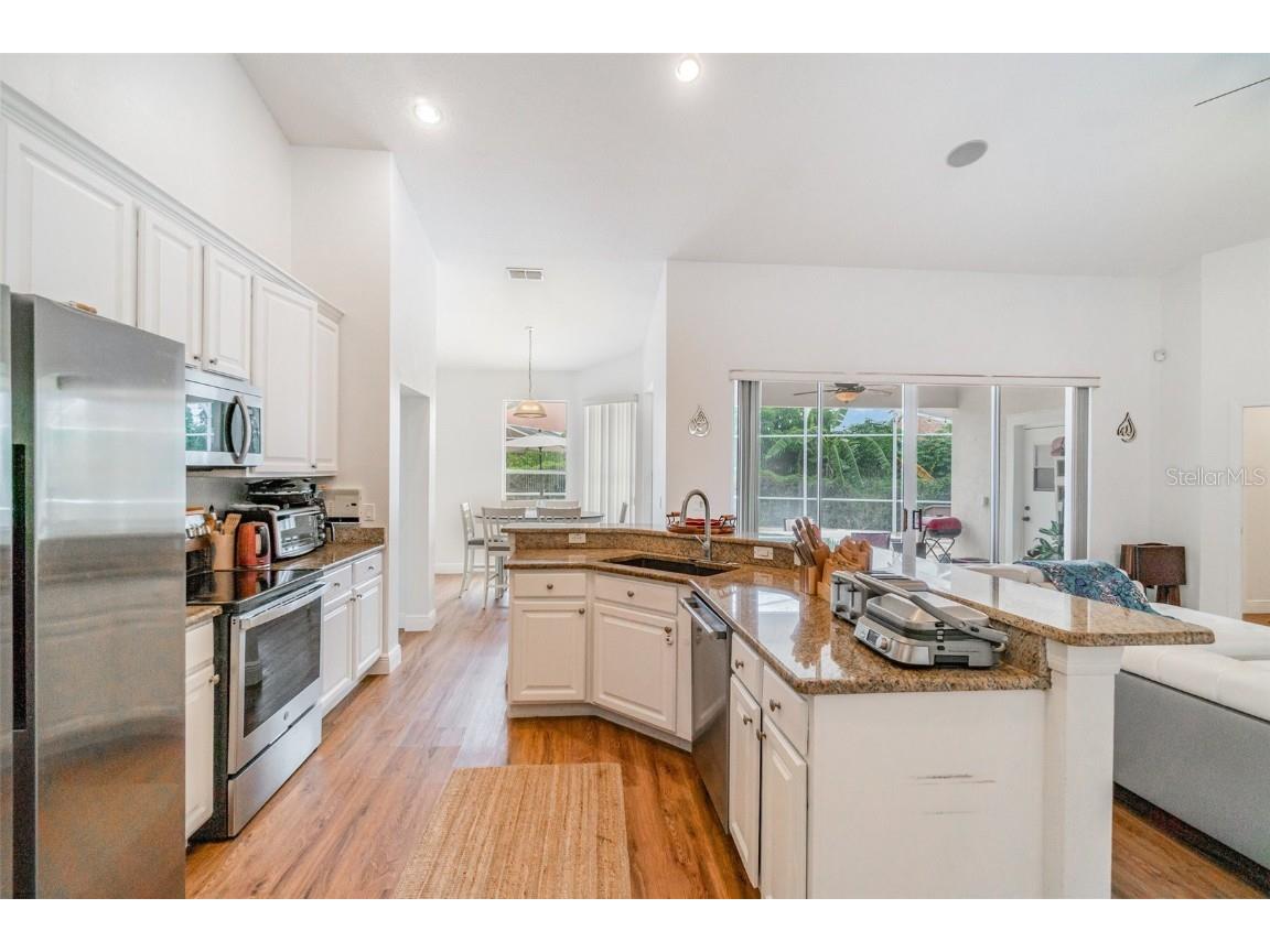 8603 Wild Cherry Court Orlando FL 32836 O6343681 image30