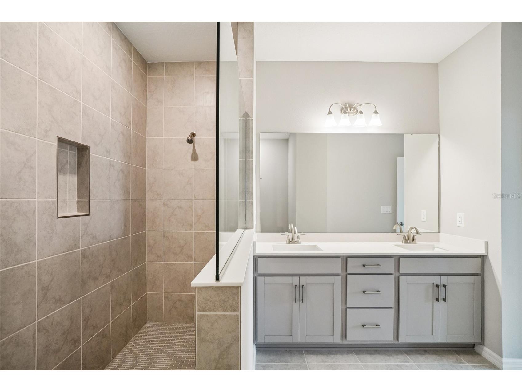 8604 Anna May Drive Brooksville FL 34613 TB8479685 image9