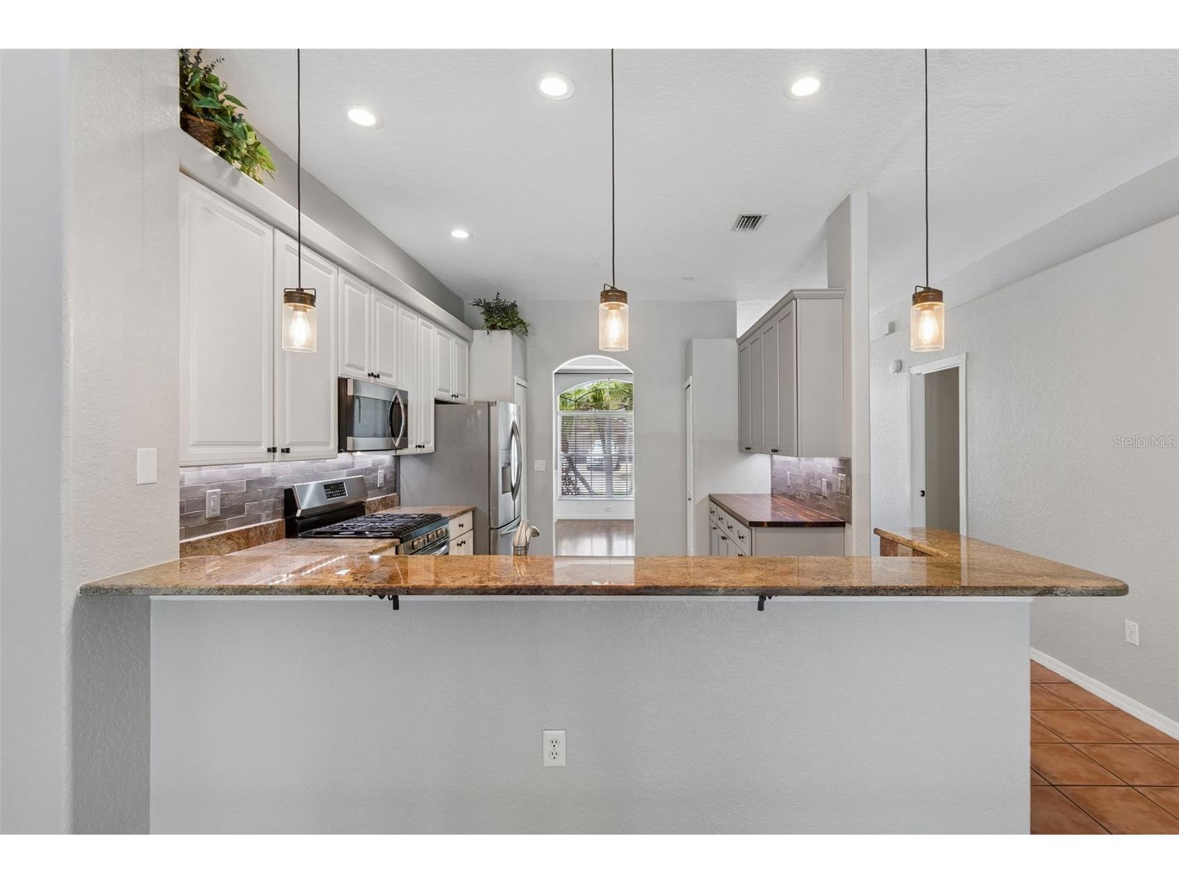 8604 Brookway Circle Tampa FL 33635 TB8512575 image16
