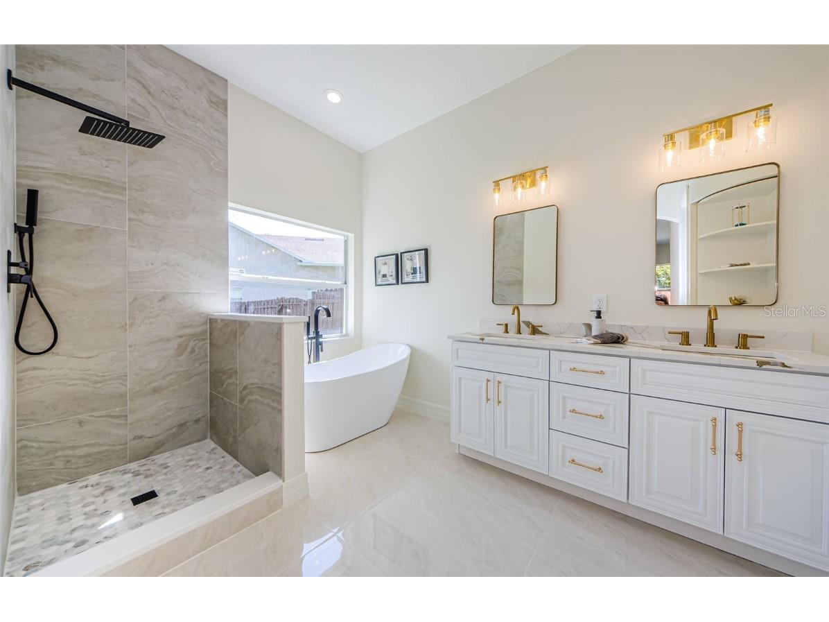 8604 Herons Cove Place Tampa FL 33647 TB8399775 image32