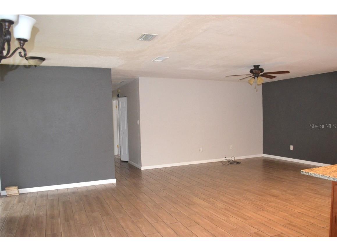 8604 NW 1st Avenue Gainesville FL 32607 GC527089 image11