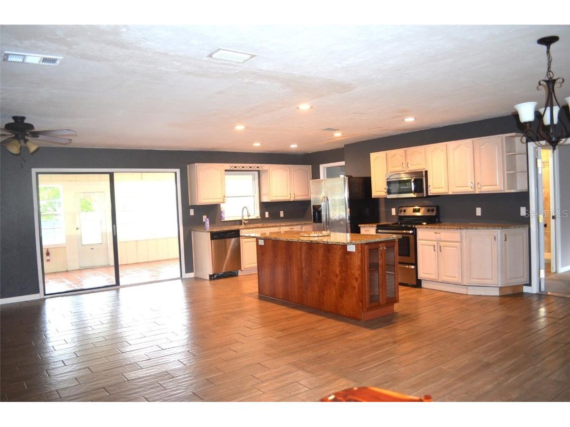 8604 NW 1st Avenue Gainesville FL 32607 GC527089 image9