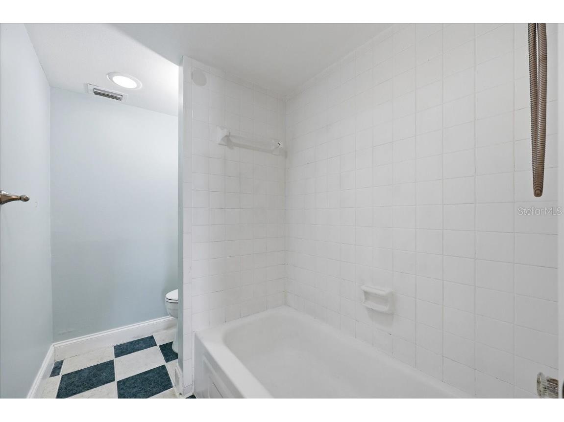 8605 Bardmoor Boulevard #107A Seminole FL 33777 TB8455547 image19