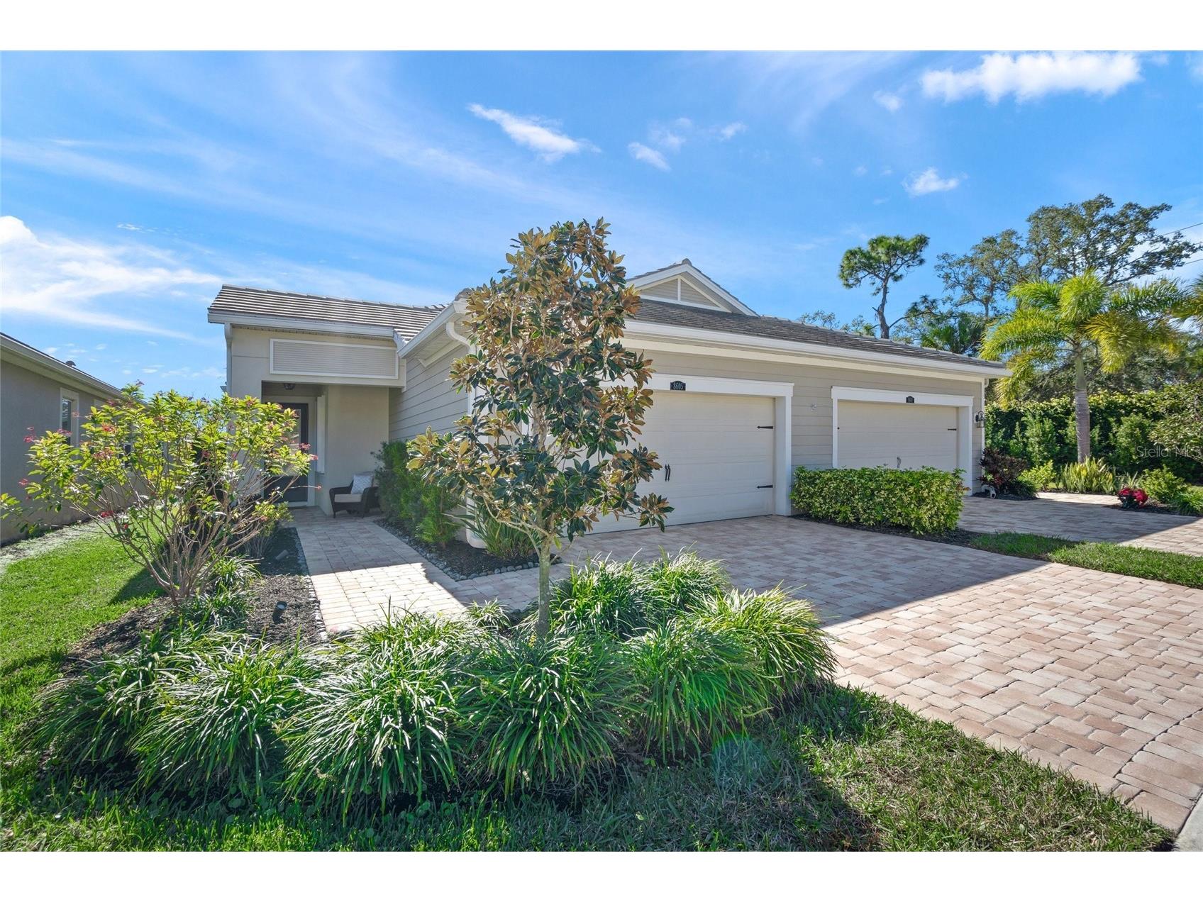 8605 Rain Song Road Sarasota FL 34238 A4678947 image2