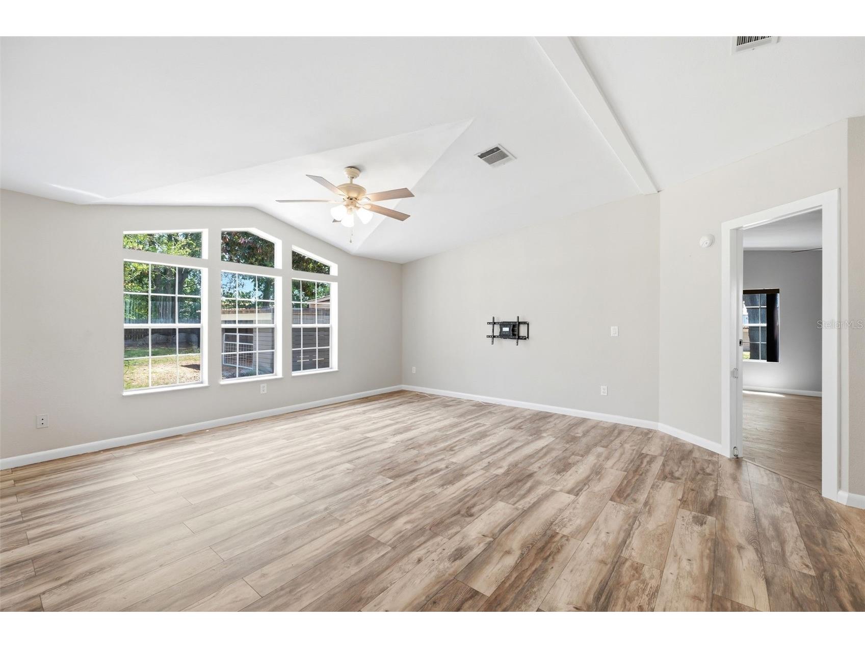 8606 Boyt Road Zephyrhills FL 33540 W7885006 image11