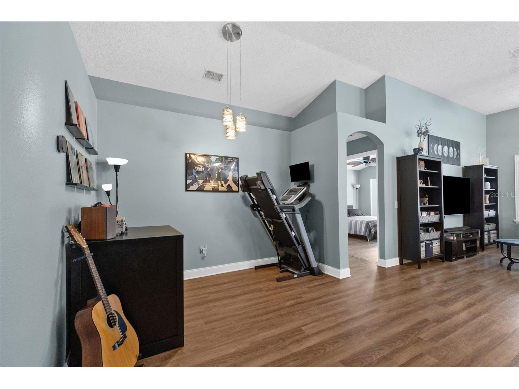8606 Fawn Creek Drive Tampa FL 33626 TB8512187 image10