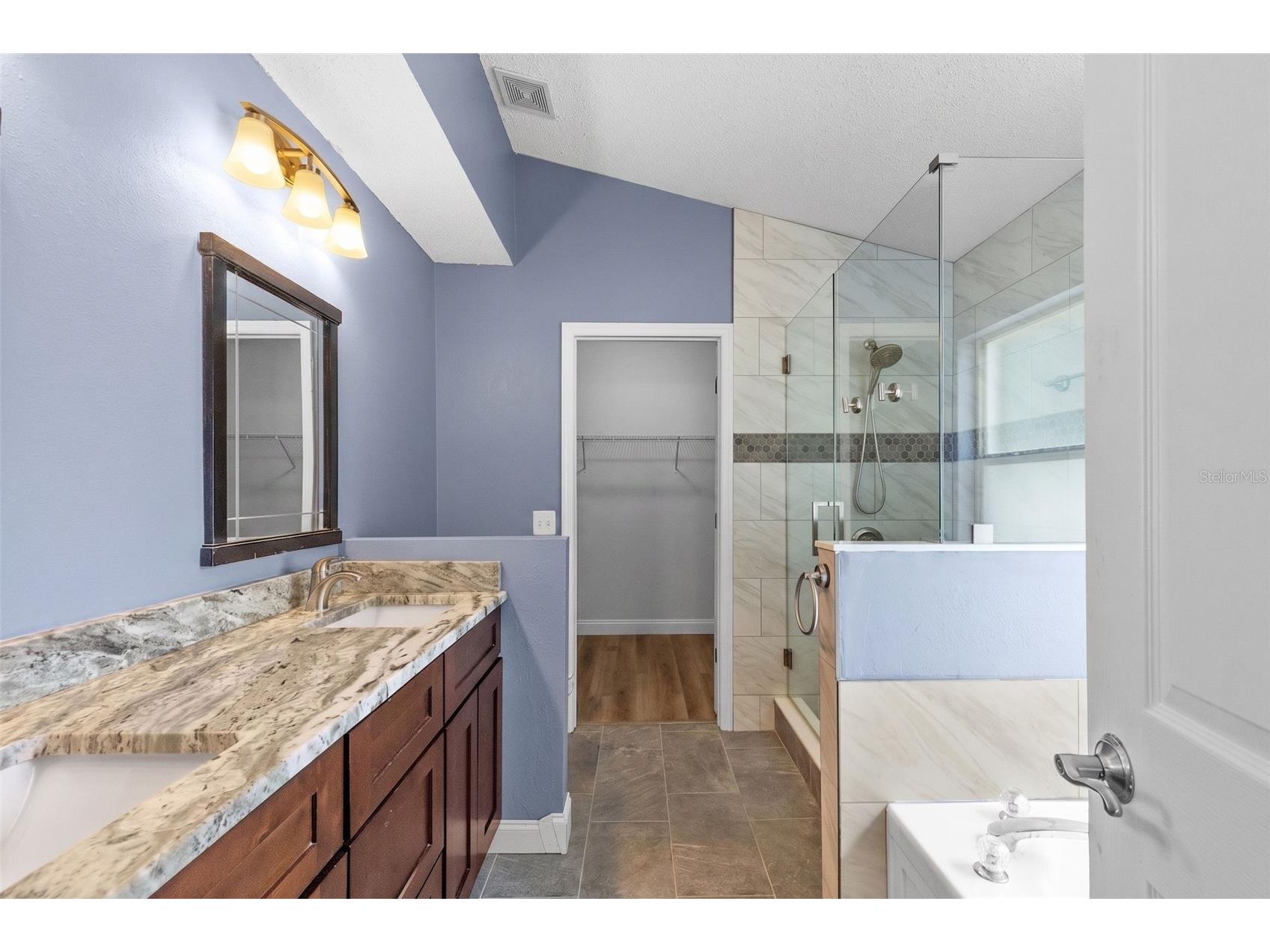 8606 Fawn Creek Drive Tampa FL 33626 TB8512187 image22