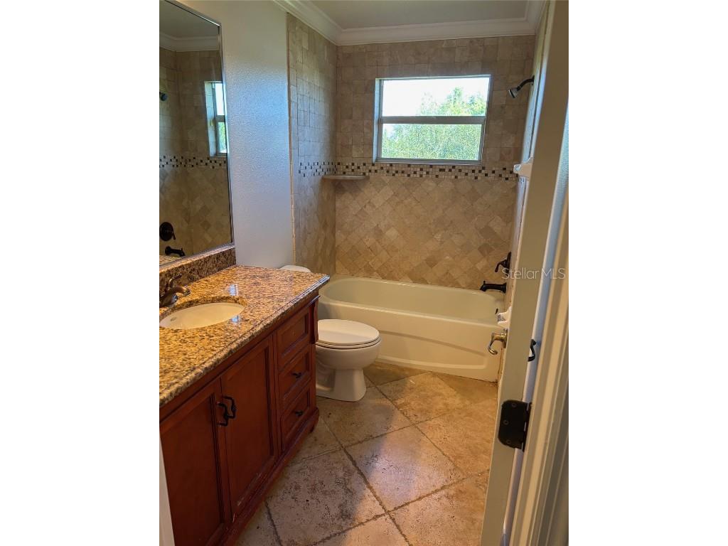 8606 Stone Harbour Loop Bradenton FL 34212 A4662788 image18