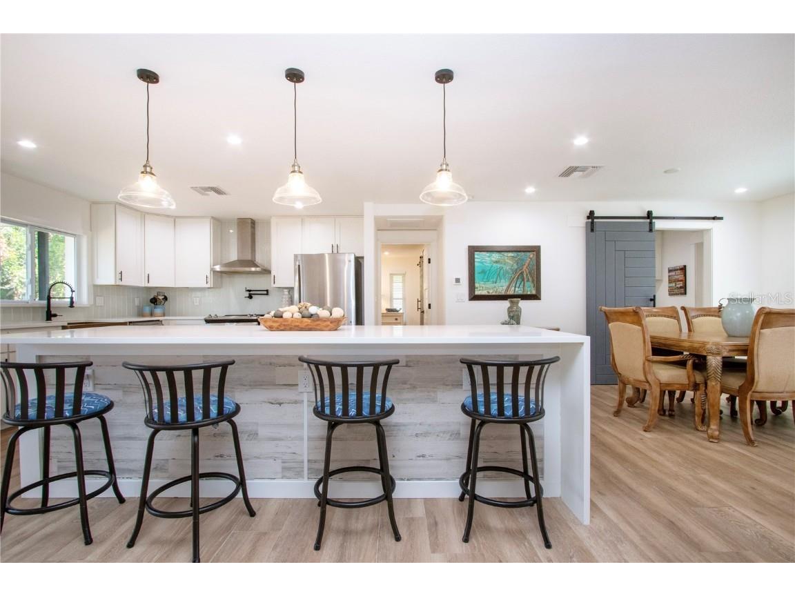 8607 50th Avenue W Bradenton FL 34210 A4670602 image20