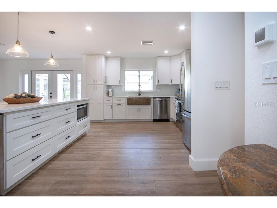 8607 50th Avenue W Bradenton FL 34210 A4670602 image24