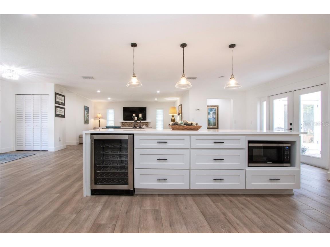 8607 50th Avenue W Bradenton FL 34210 A4670602 image33