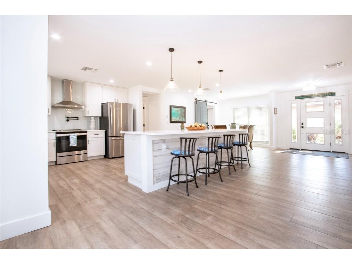 8607 50th Avenue W Bradenton FL 34210 A4670602 image38