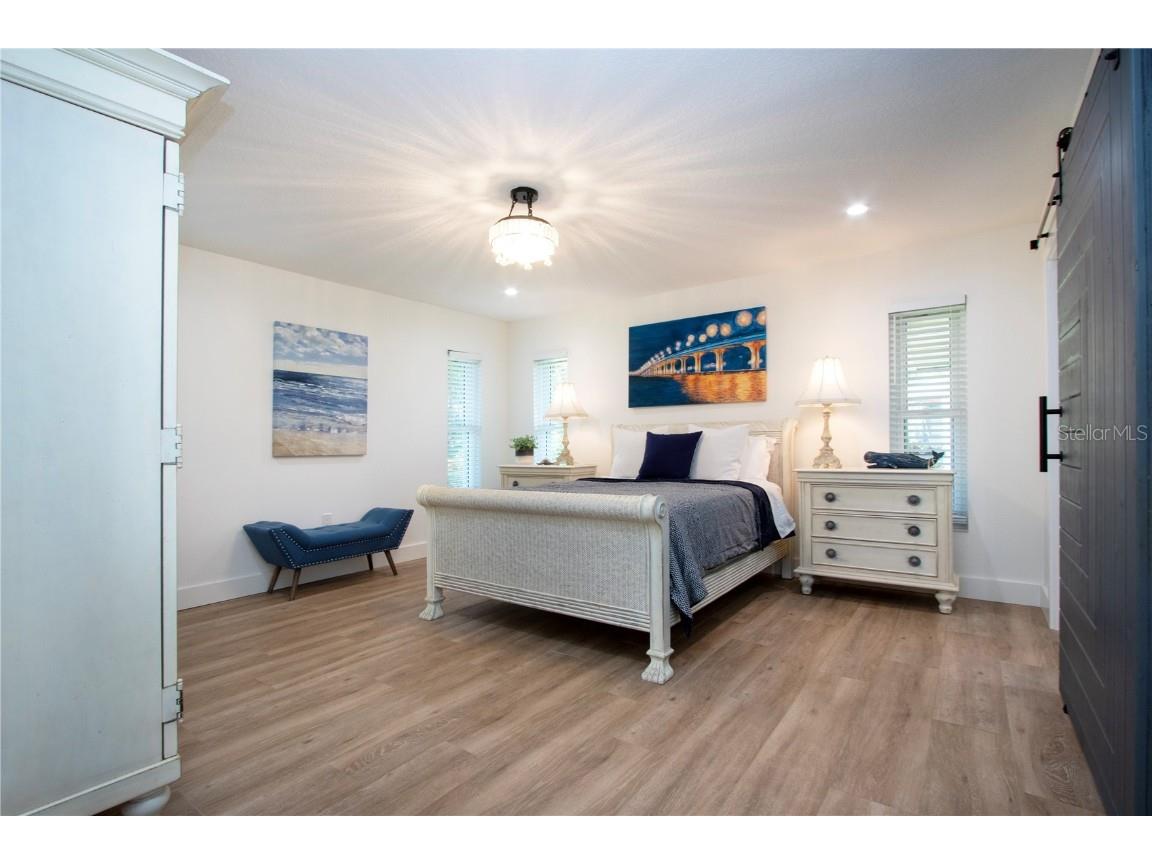 8607 50th Avenue W Bradenton FL 34210 A4670602 image40