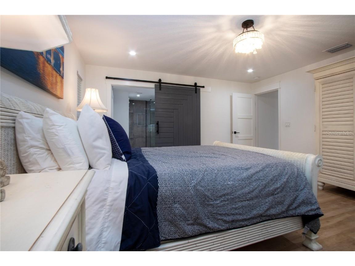 8607 50th Avenue W Bradenton FL 34210 A4670602 image44