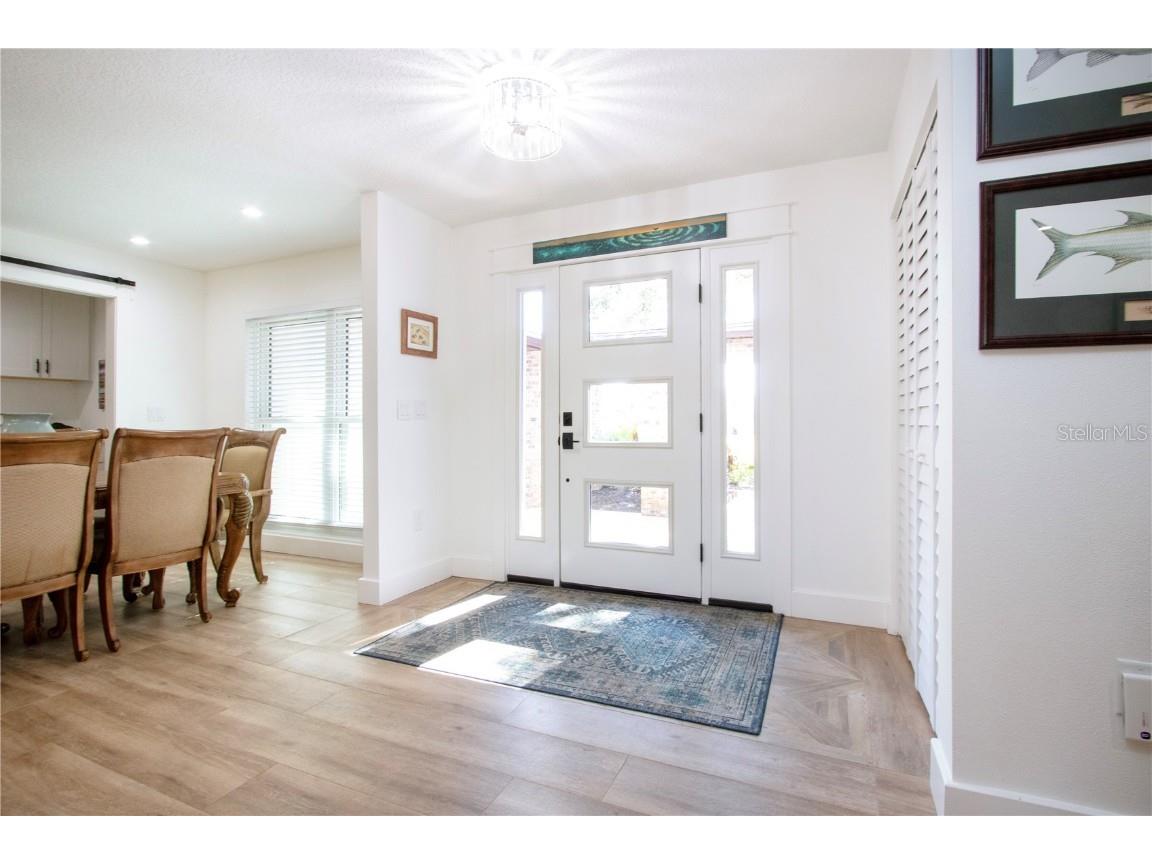 8607 50th Avenue W Bradenton FL 34210 A4670602 image5