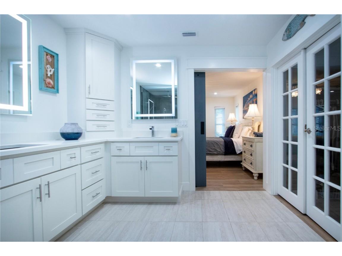 8607 50th Avenue W Bradenton FL 34210 A4670602 image55