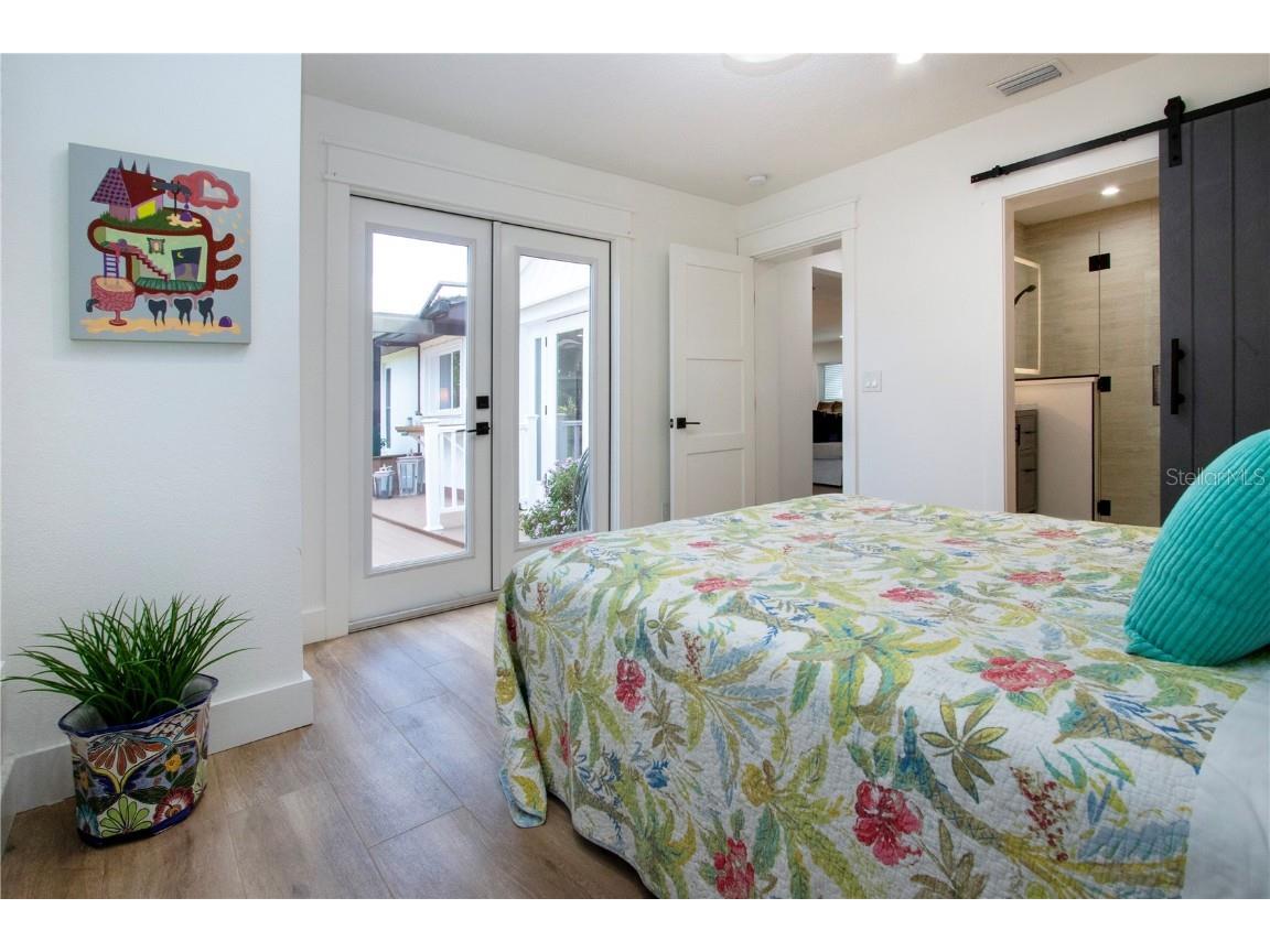 8607 50th Avenue W Bradenton FL 34210 A4670602 image61