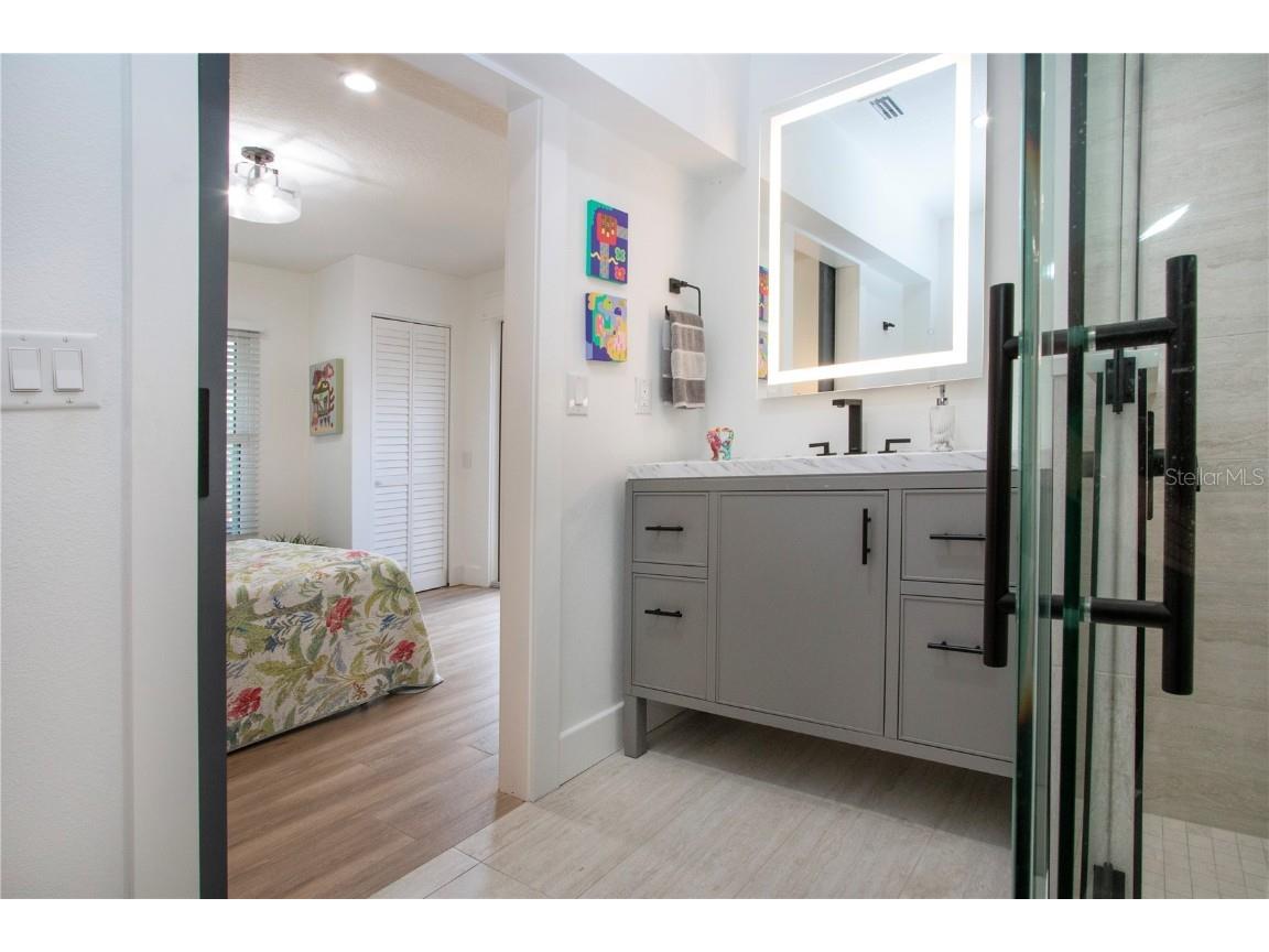 8607 50th Avenue W Bradenton FL 34210 A4670602 image68