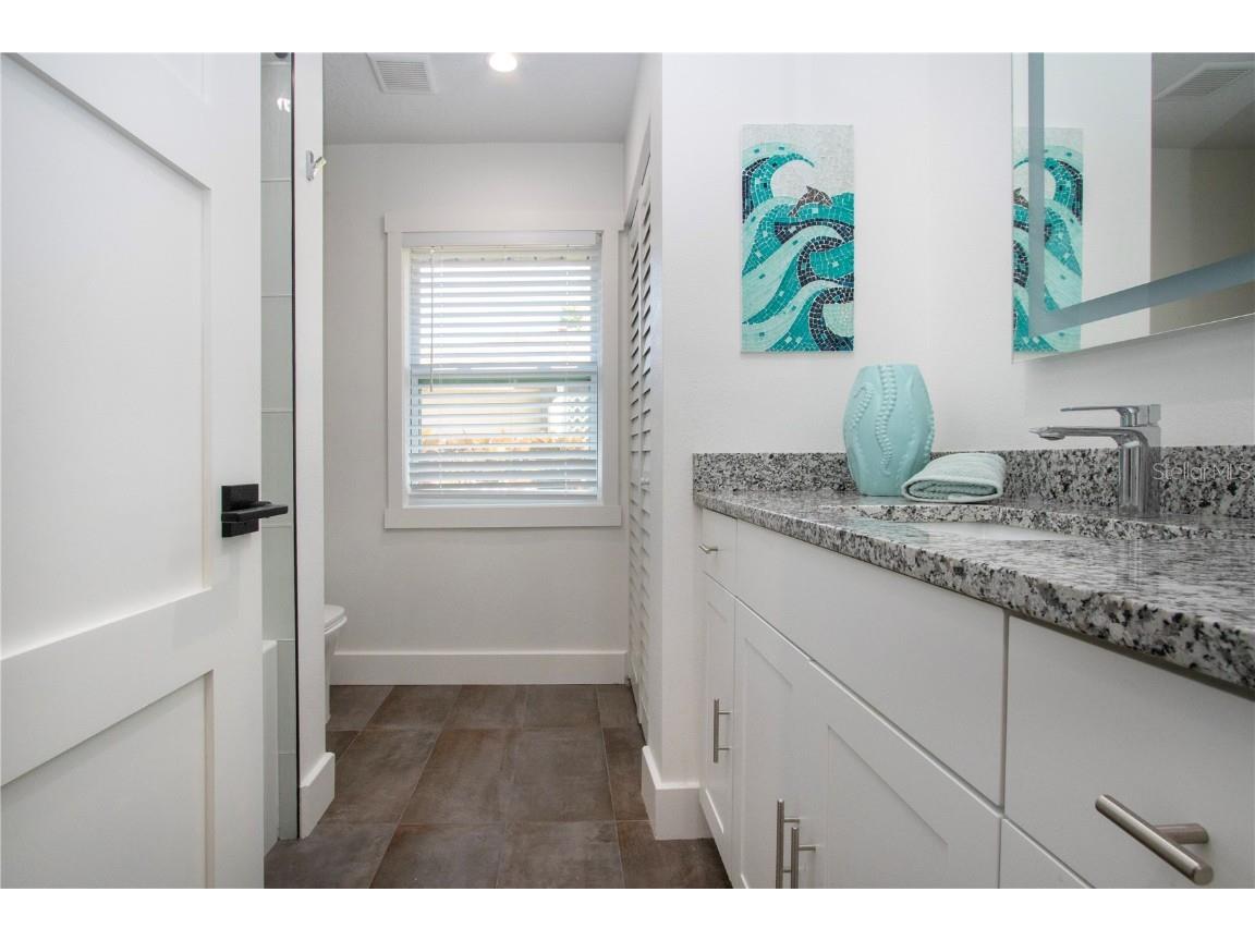 8607 50th Avenue W Bradenton FL 34210 A4670602 image73