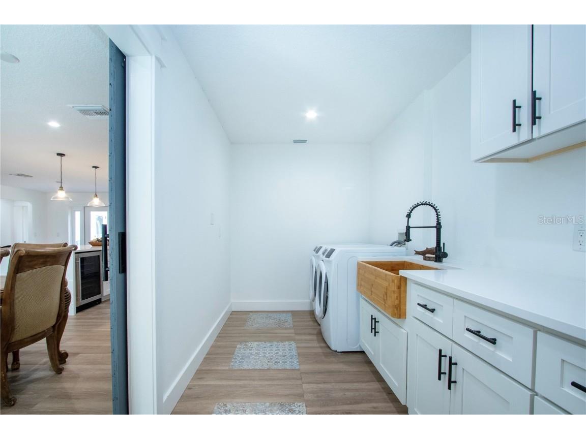 8607 50th Avenue W Bradenton FL 34210 A4670602 image81