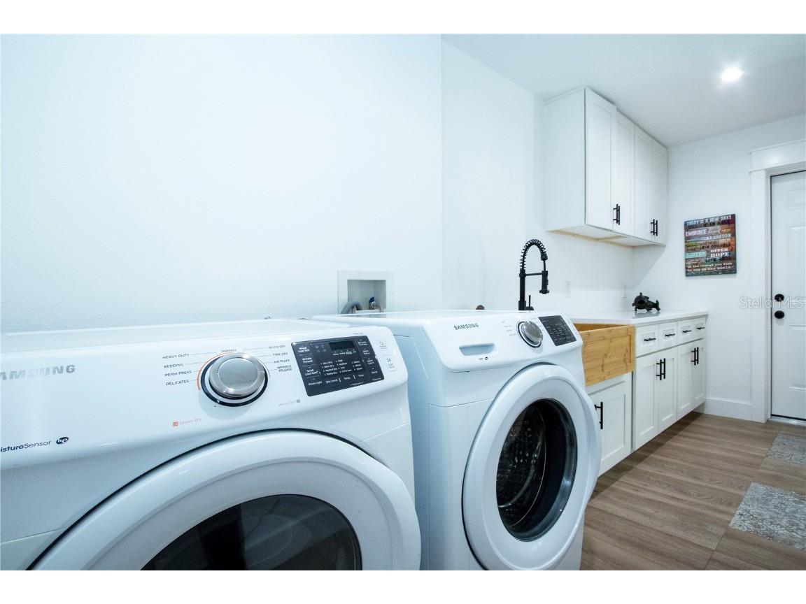 8607 50th Avenue W Bradenton FL 34210 A4670602 image83