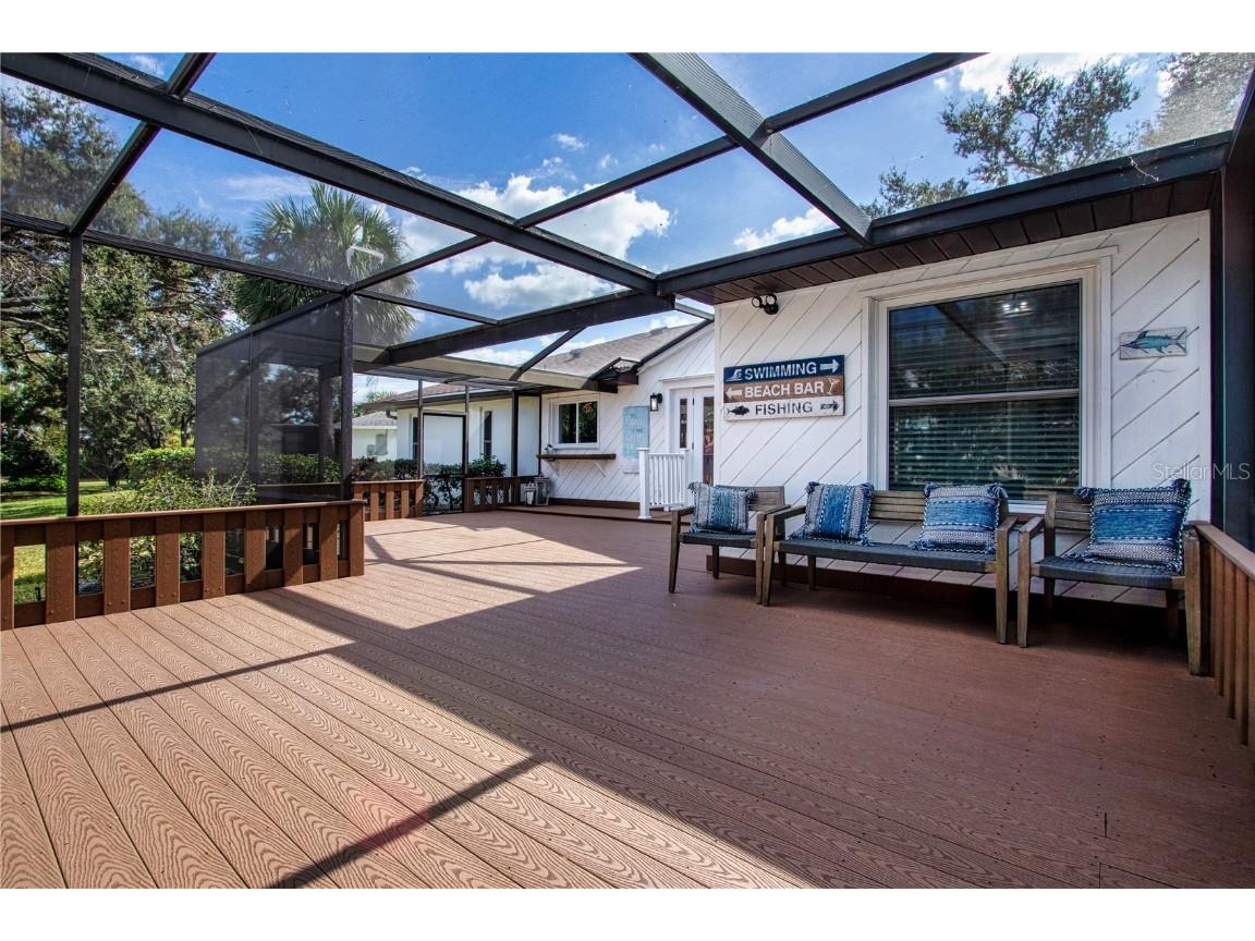 8607 50th Avenue W Bradenton FL 34210 A4670602 image87