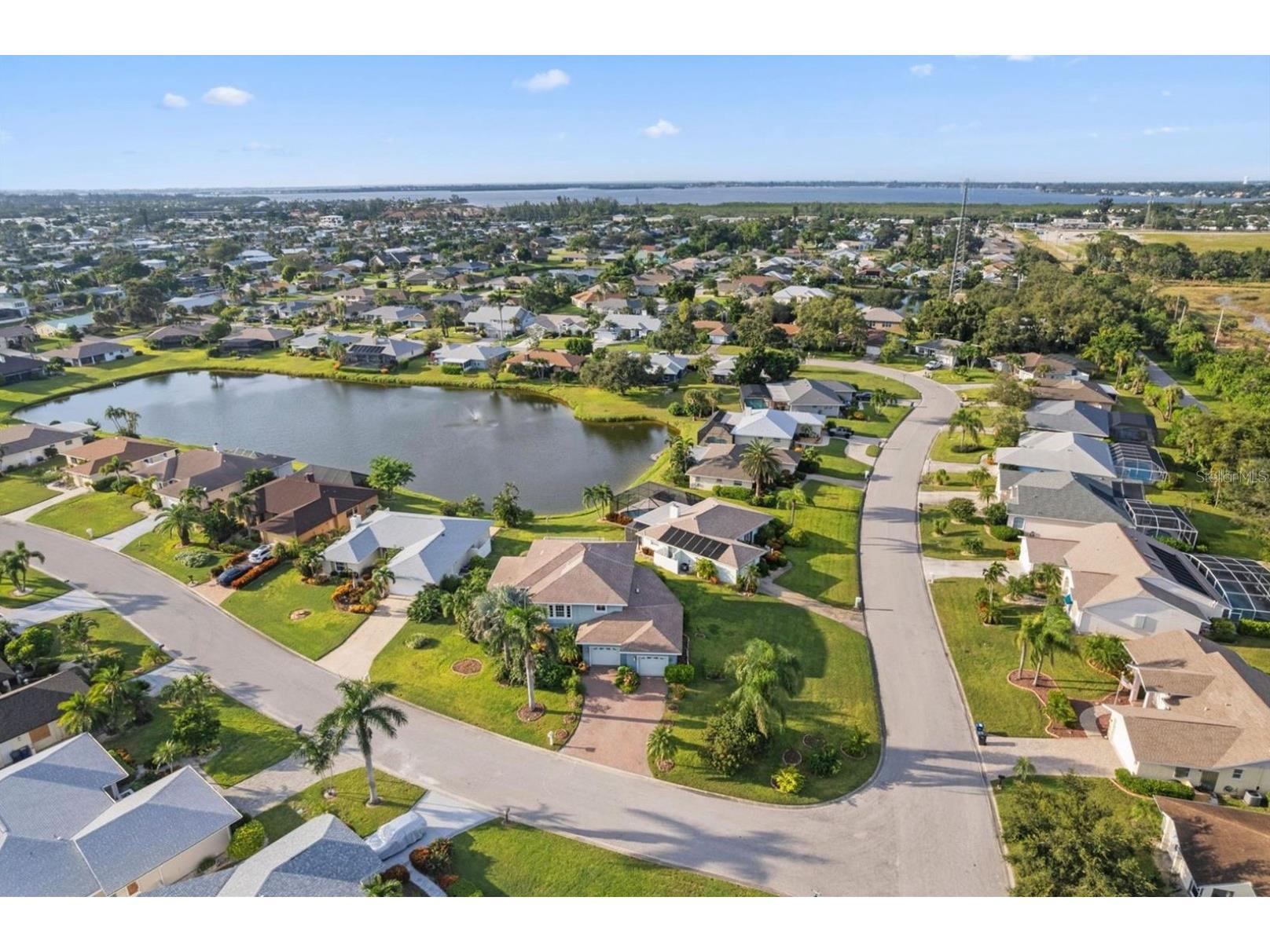8607 51st Avenue W Bradenton FL 34210 A4692410 image25