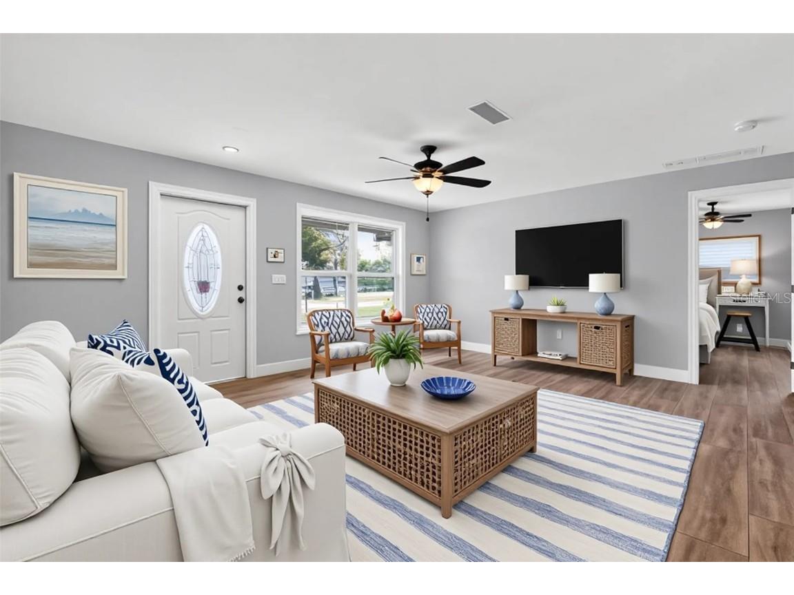 8607 Chatham Street Fort Myers FL 33907 A4673476 image3