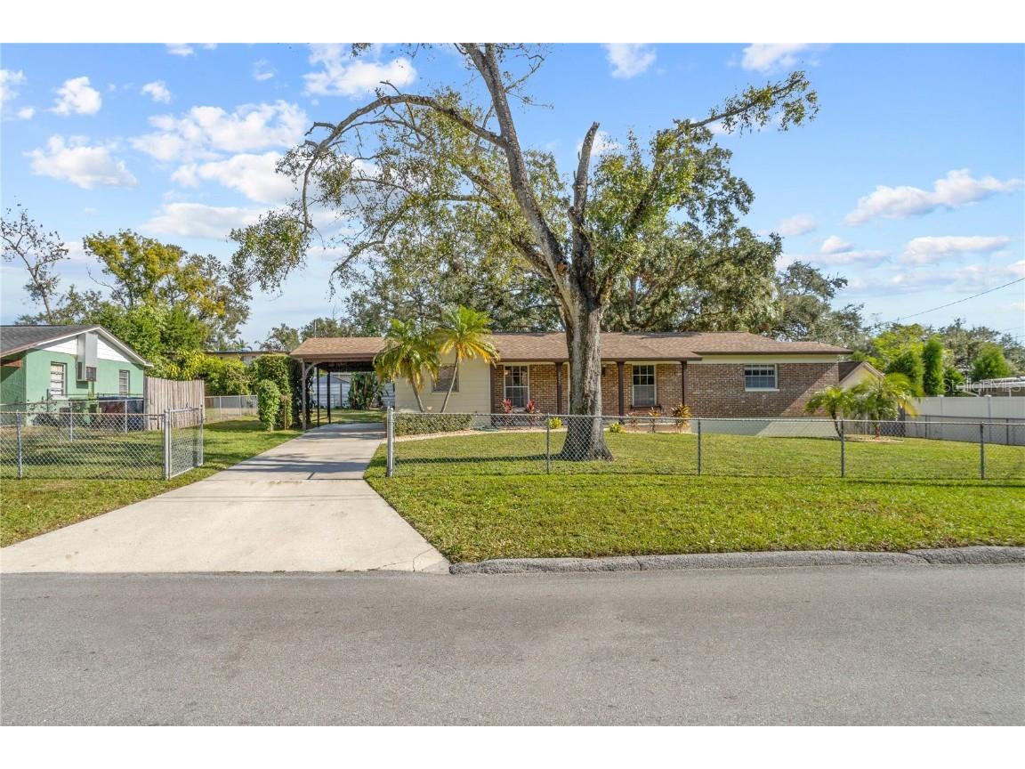 8607 Ruth Place Tampa FL 33604 TB8327694 image1