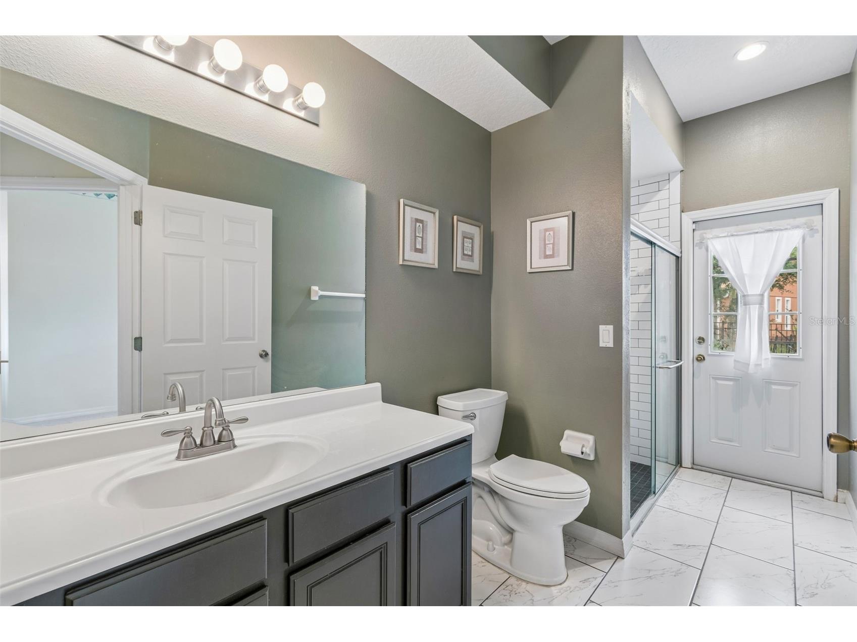 8607 Terrace Pines Court Orlando FL 32836 O6401920 image34