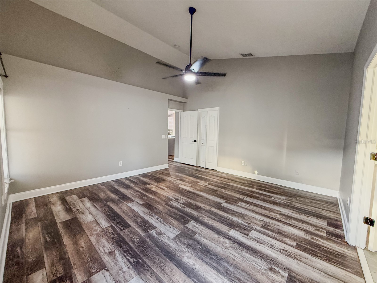 8608 Fawn Creek Drive Tampa FL 33626 TB8516417 image25