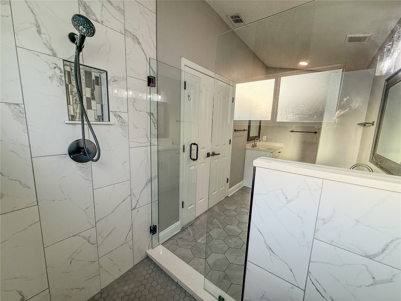 8608 Fawn Creek Drive Tampa FL 33626 TB8516417 image30