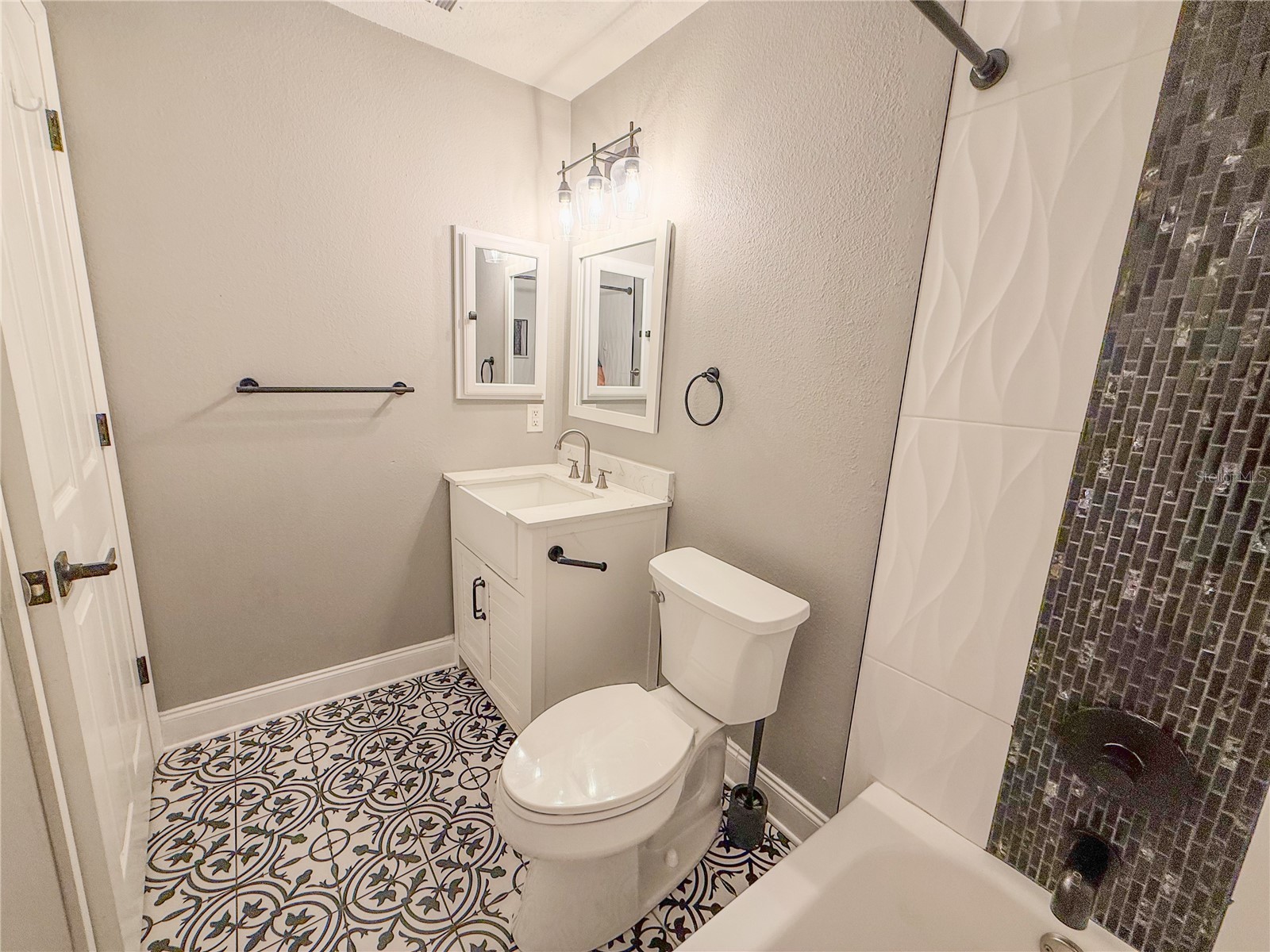 8608 Fawn Creek Drive Tampa FL 33626 TB8516417 image33