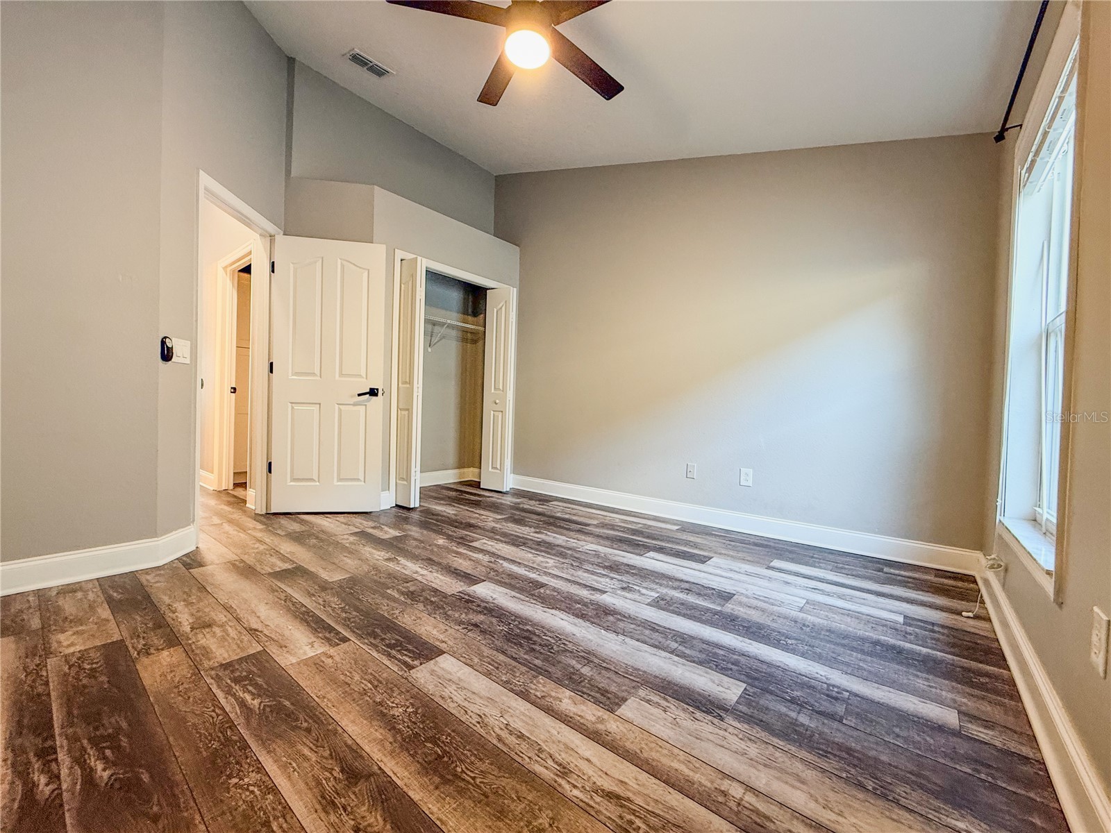 8608 Fawn Creek Drive Tampa FL 33626 TB8516417 image37