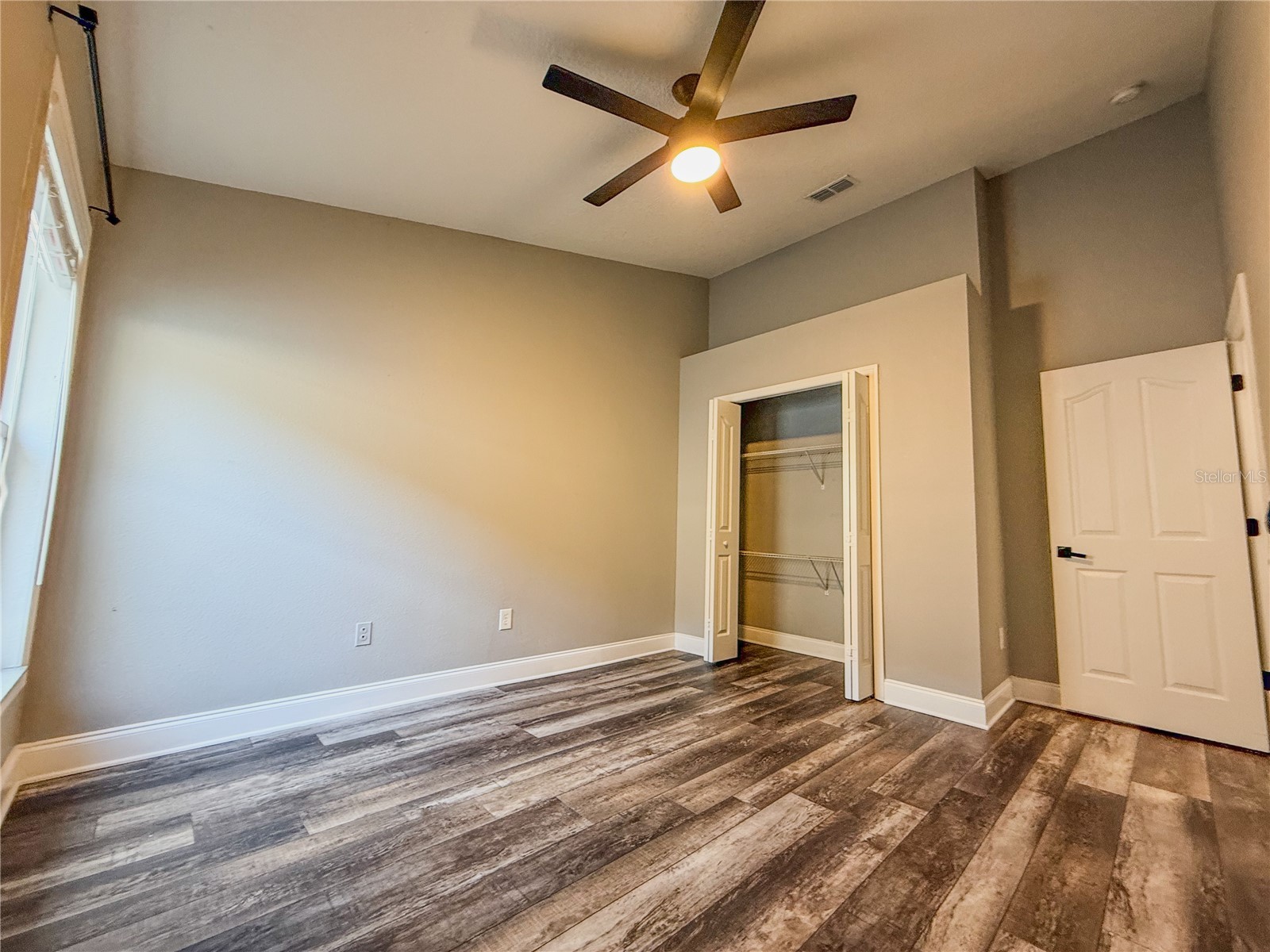 8608 Fawn Creek Drive Tampa FL 33626 TB8516417 image39