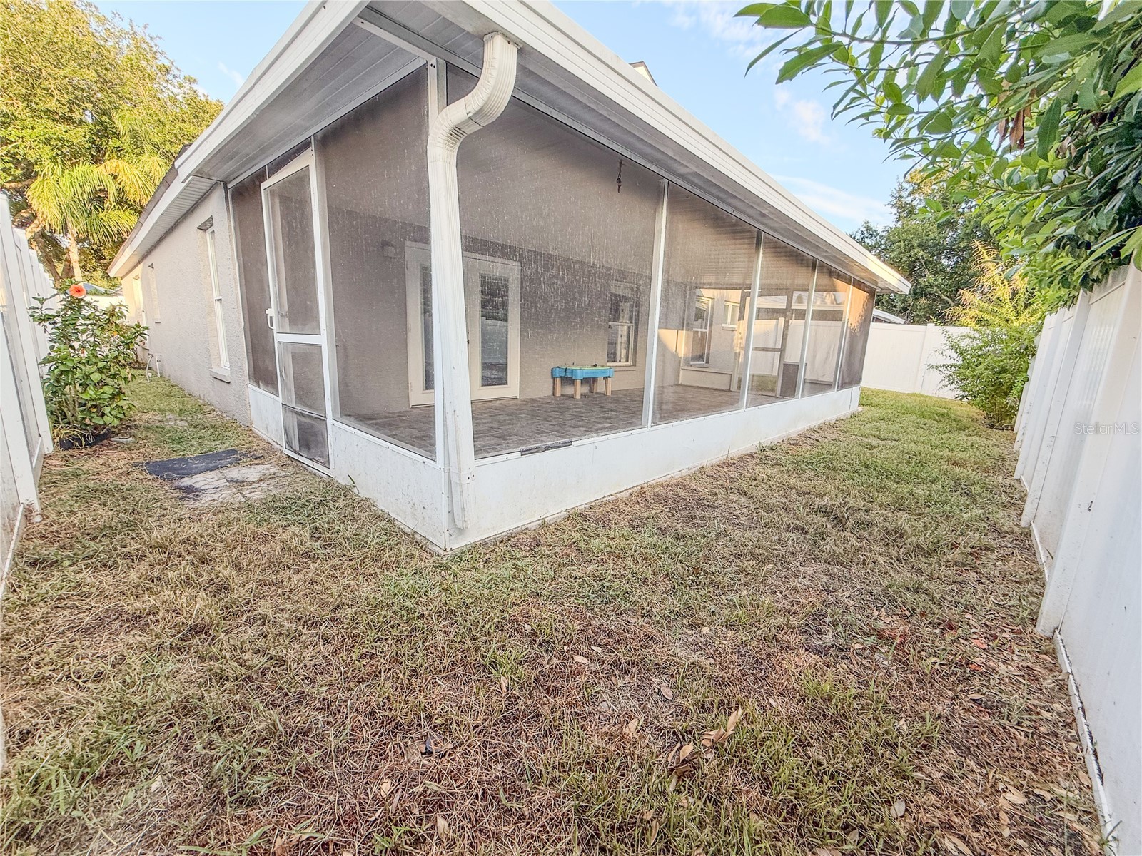 8608 Fawn Creek Drive Tampa FL 33626 TB8516417 image44